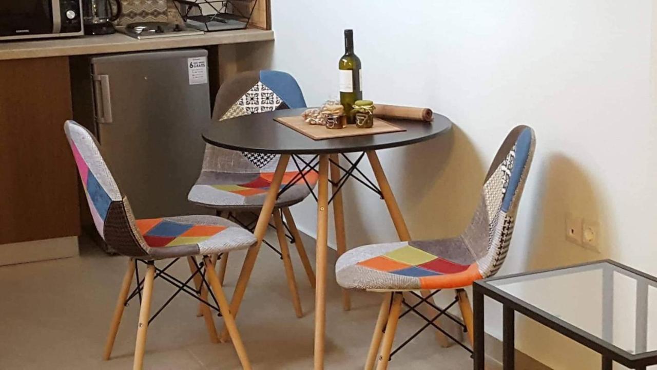 Utopia Suites Aegina Екстериор снимка